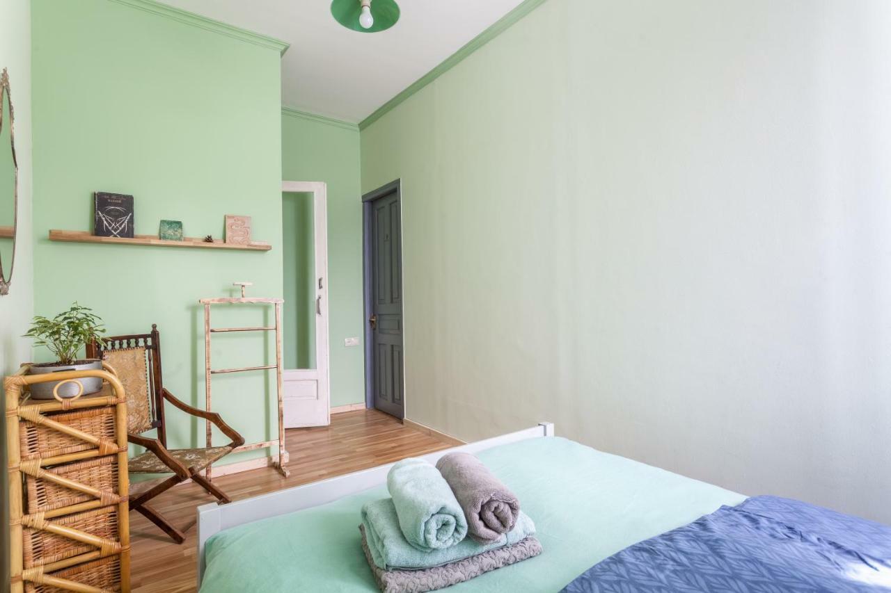 Vagabond B&B Тбилиси Экстерьер фото